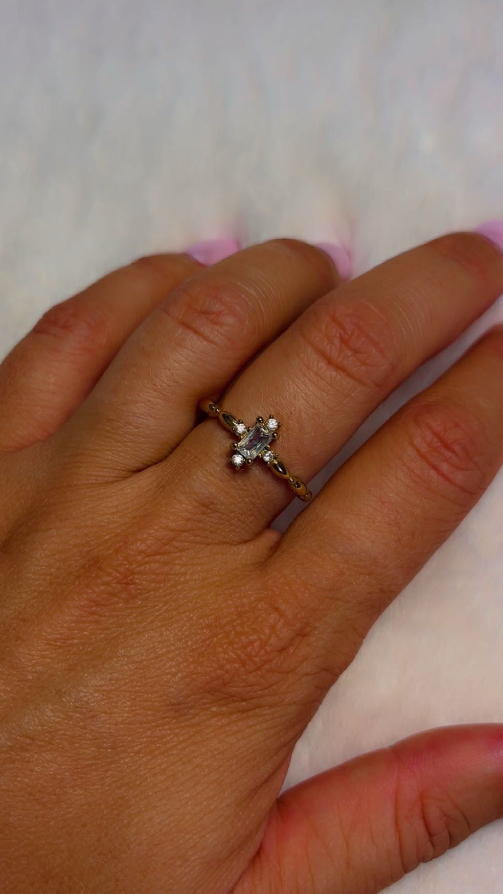 Bague Azra